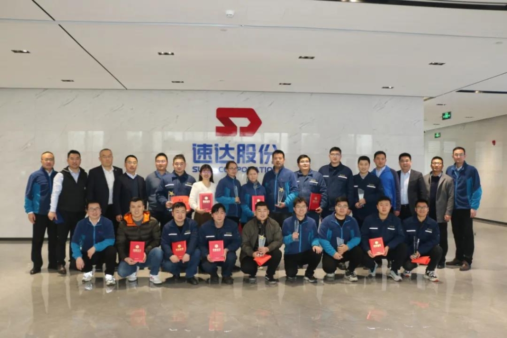 CC网投股份2021年度赞美大会圆满闭幕！